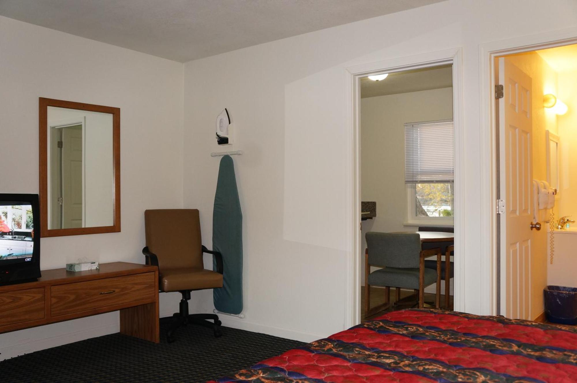 Lake Marina Inn Clearlake Oaks Zimmer foto