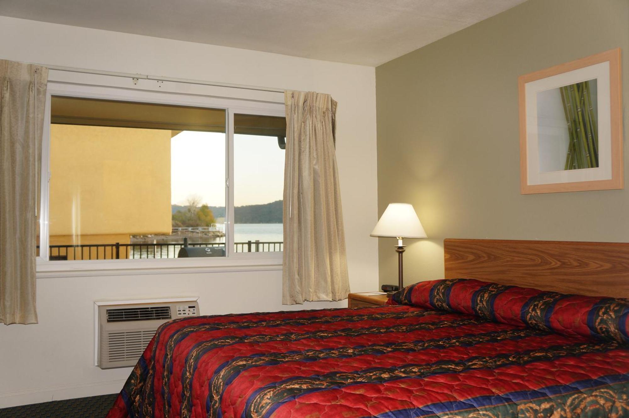 Lake Marina Inn Clearlake Oaks Zimmer foto