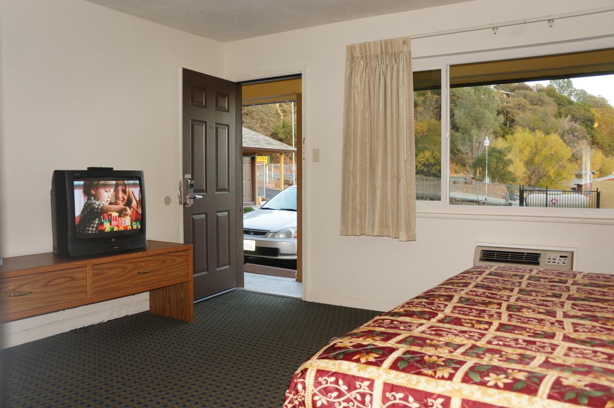 Lake Marina Inn Clearlake Oaks Zimmer foto