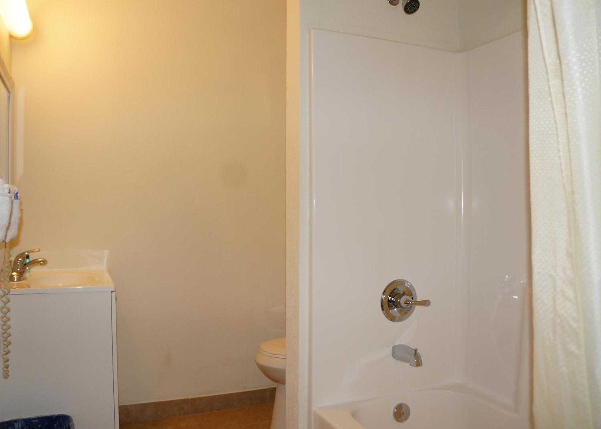 Lake Marina Inn Clearlake Oaks Zimmer foto