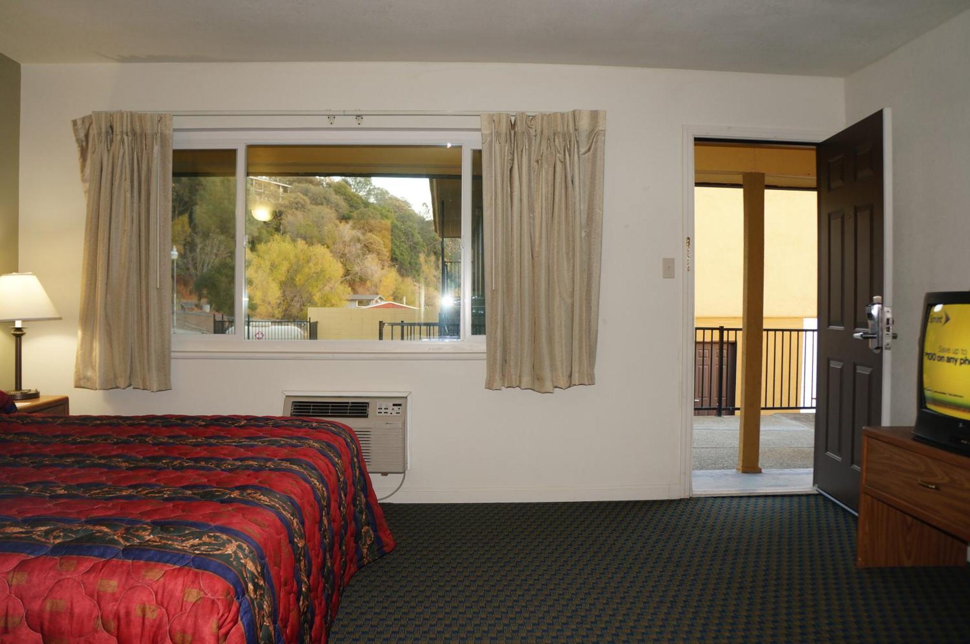 Lake Marina Inn Clearlake Oaks Zimmer foto