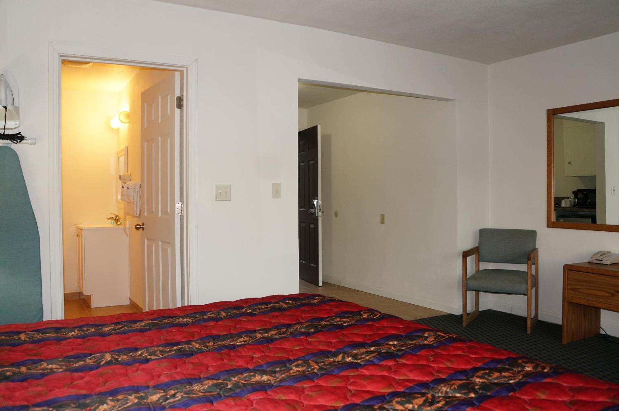 Lake Marina Inn Clearlake Oaks Zimmer foto